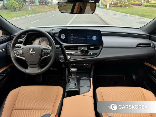 Lexus ES 2022 Белый из Китая, фото 5