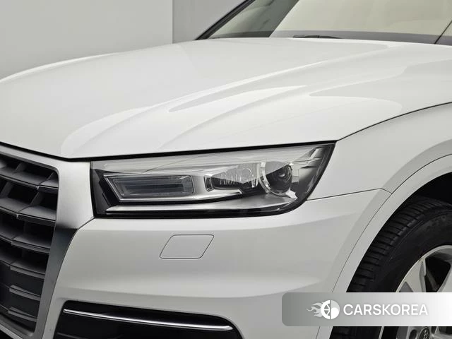 Audi Q5L id 4209222 из Китая 13