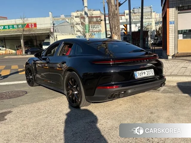 Porsche Panamera (972) id 3610146 из Кореи 8