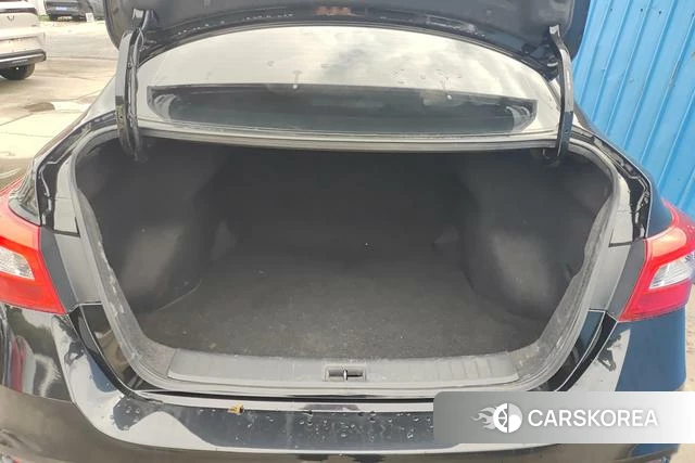 Nissan Xuan Yi id 4307445 из Китая 10