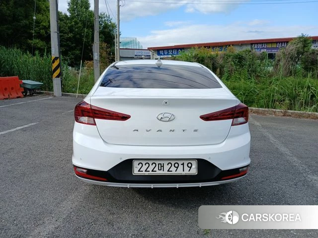 Hyundai The New Avante AD id 4465332 из Кореи 10