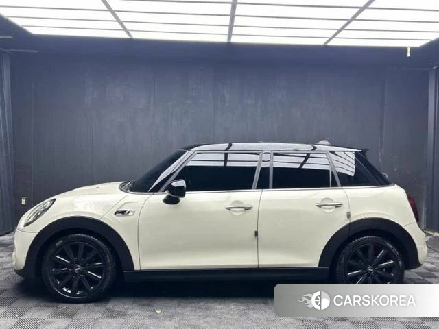 Mini Cooper S id 4551950 из Кореи 11