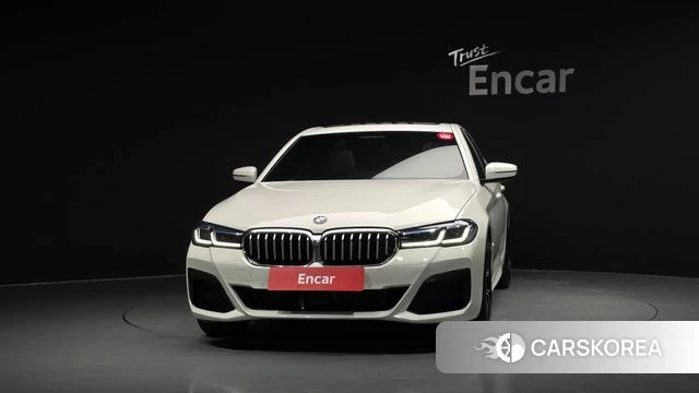 BMW 5 Series (G30) id 4744871 из Кореи 23