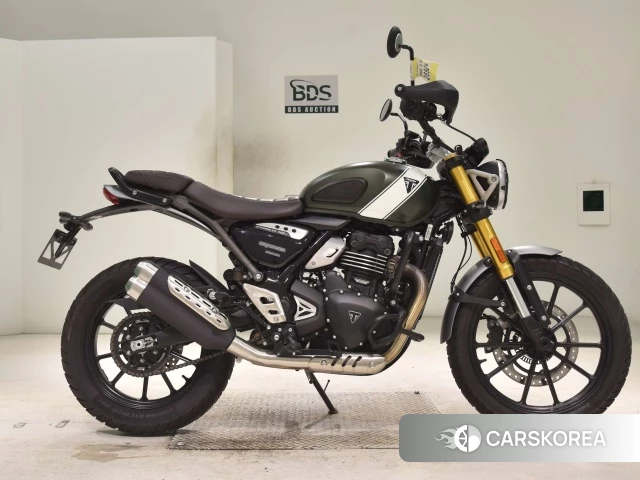 OTHER TRIUMPH SCRAMBLER 400X 2025 из Японии