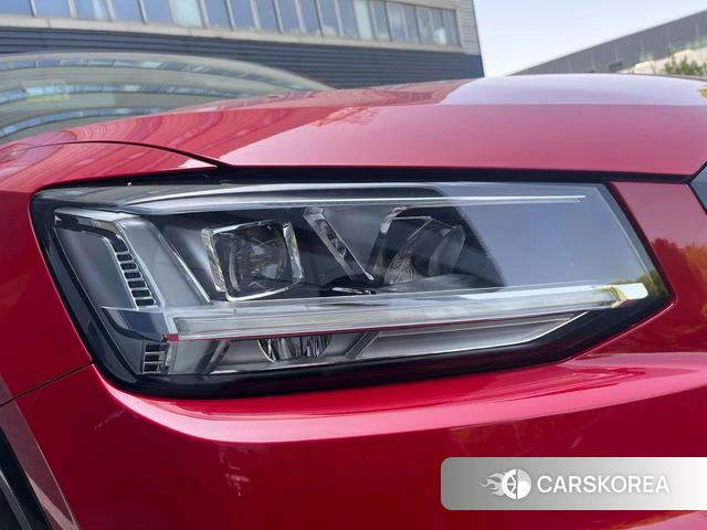 Audi Q2L id 4219685 из Китая 8