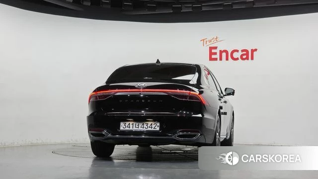 Hyundai The New Grandeur IG id 4855768 из Кореи 23