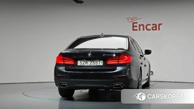 BMW 5 Series (G30) id 4776418 из Кореи 23