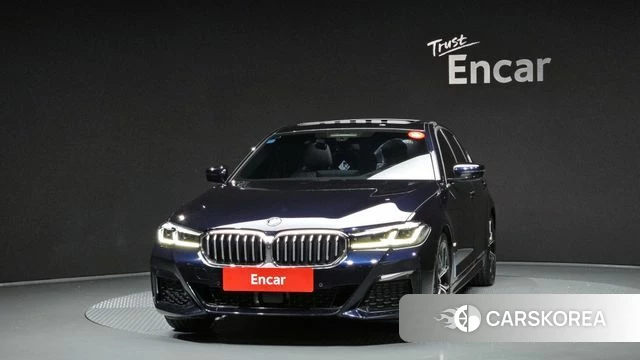 BMW 5 Series (G30) id 4594195 из Кореи 23