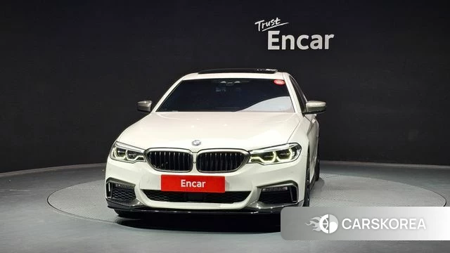 BMW 5 Series (G30) id 3854050 из Кореи 13