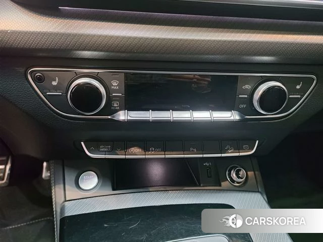 Audi Q5L id 4261431 из Китая 23