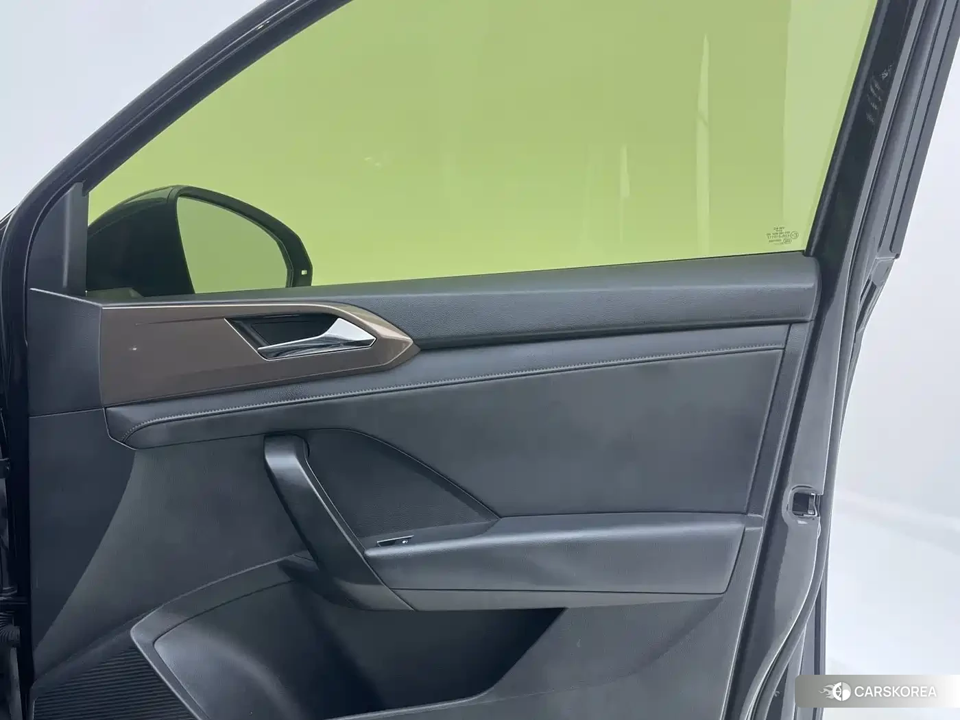 Volkswagen Tharu id 4679524 из Китая 23