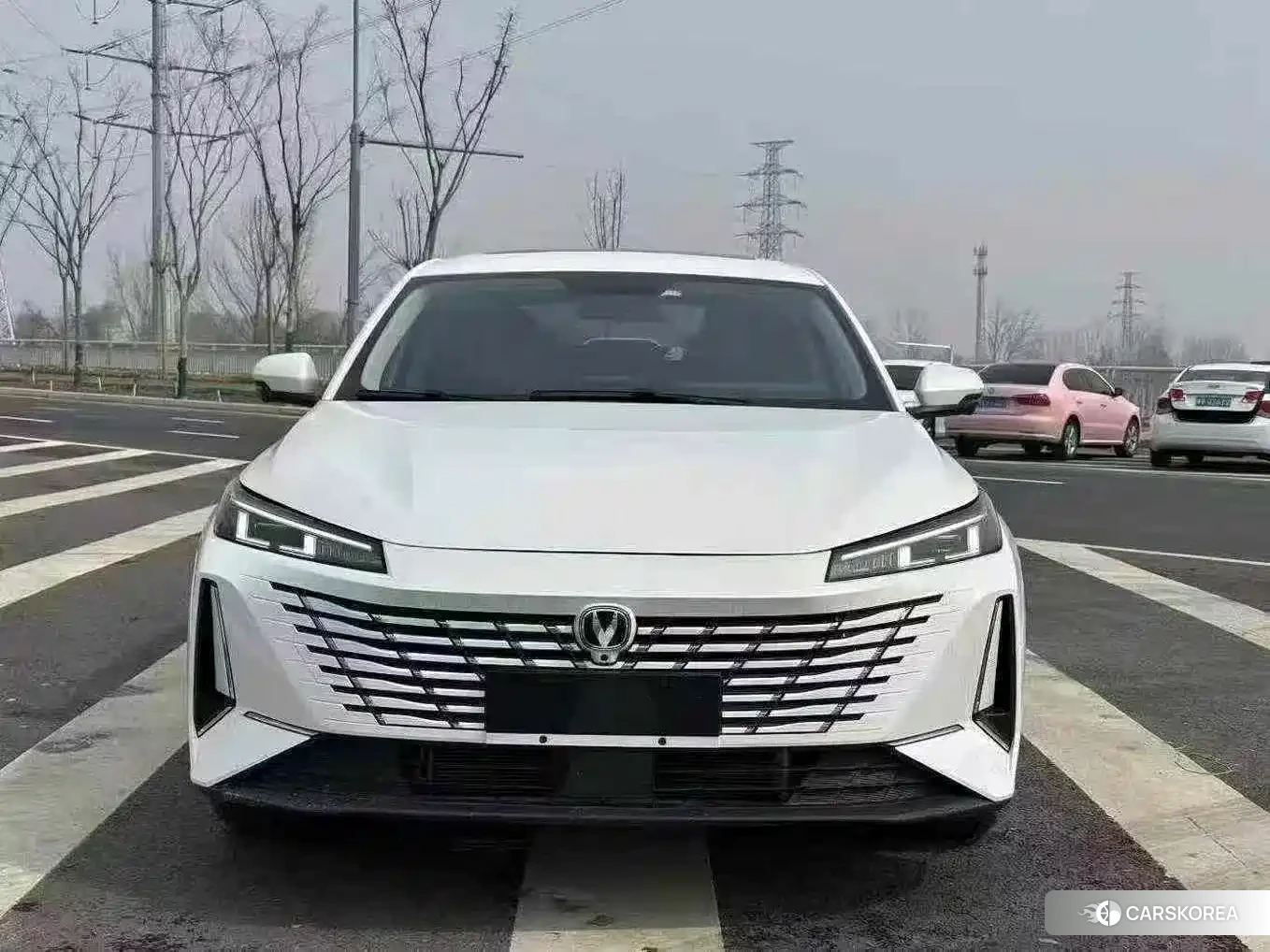 Chang'an Yidong 2025 Белый из Китая, фото 3