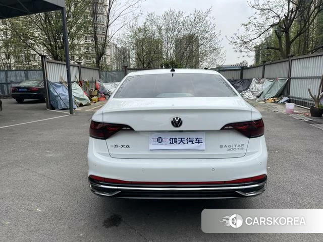 Volkswagen Sagitar id 4272101 из Китая 15