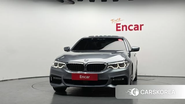 BMW 5 Series (G30) id 4907838 из Кореи 13