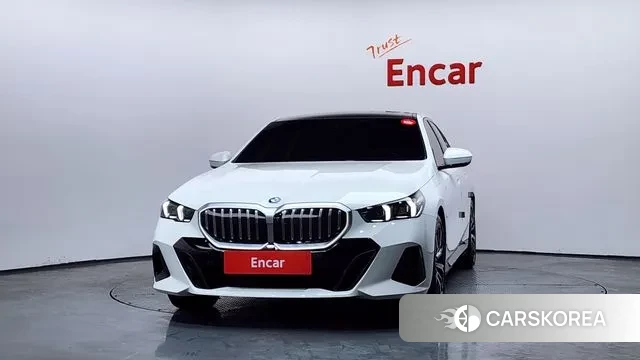 BMW 5 Series (G60) id 3684691 из Кореи 13