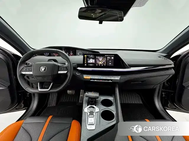 Chang'an UNI-V 2025 Черный из Китая, фото 3