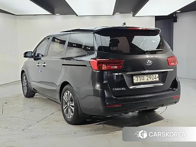 Kia The New Carnival id 4895541 из Кореи 11