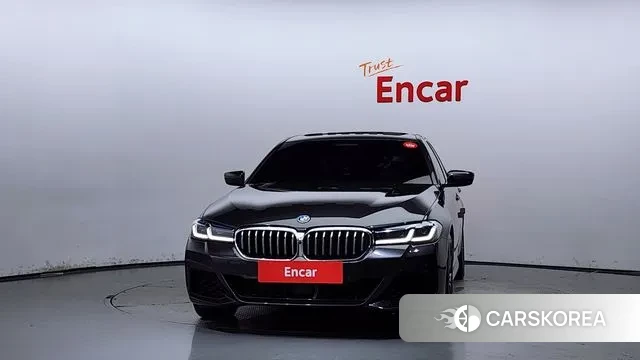 BMW 5 Series (G30) id 2998567 из Кореи 13