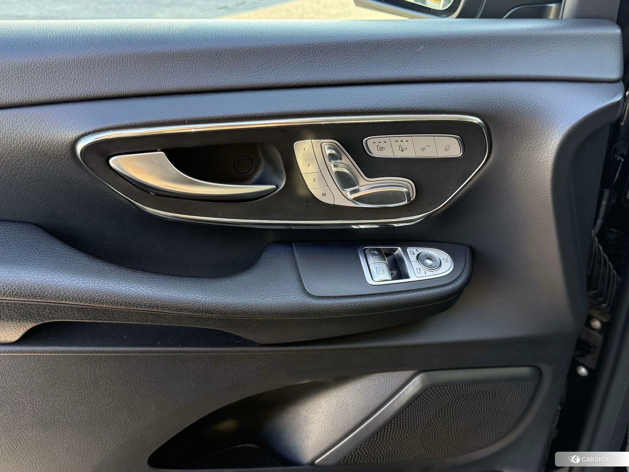 Mercedes-Benz V-class id 4473936 из Китая 23