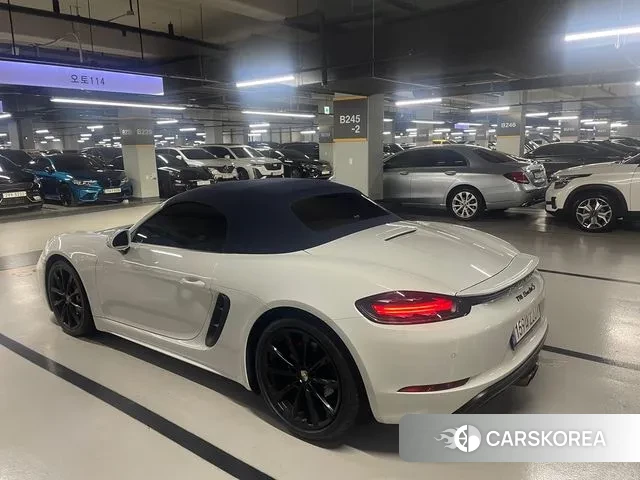 Porsche 718 Boxster 2020 Белый из Кореи, фото 6