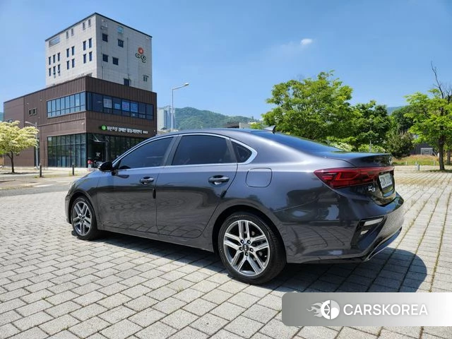 Kia Come New K3 id 4331671 из Кореи 13
