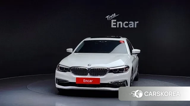 BMW 5 Series (G30) id 3391505 из Кореи 13