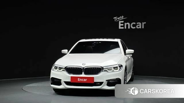 BMW 5 Series (G30) id 4196757 из Кореи 13