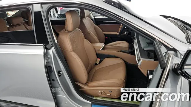 Hyundai Grandeur (GN7) id 2670095 из Кореи 13