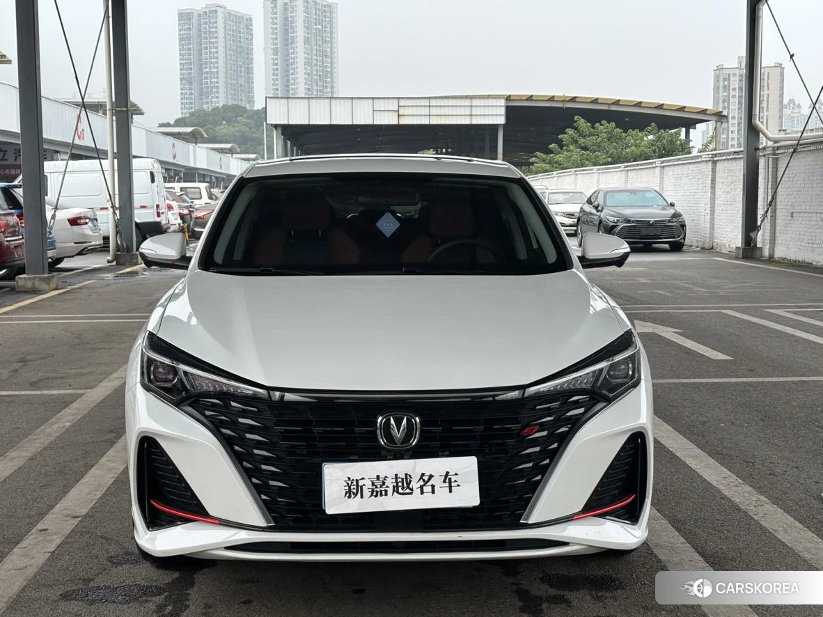 Chang'an Yidong 2023 Белый из Китая, фото 3