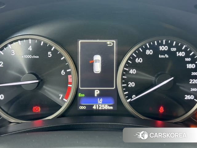 Lexus NX id 4329077 из Китая 14
