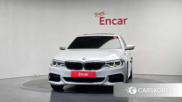 BMW 5 Series (G30) id 4490250 из Кореи 23