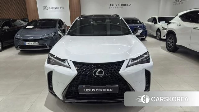 Lexus UX300h id 4773329 из Кореи 13