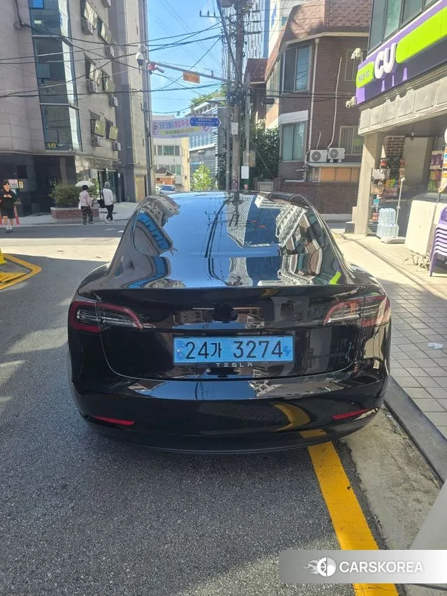 Tesla Model 3 2021 Черный из Кореи, фото 3