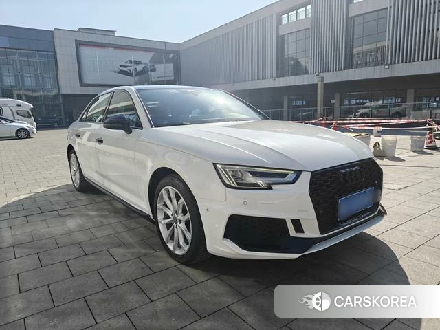 Audi A4L 2019 Белый из Китая, фото 3