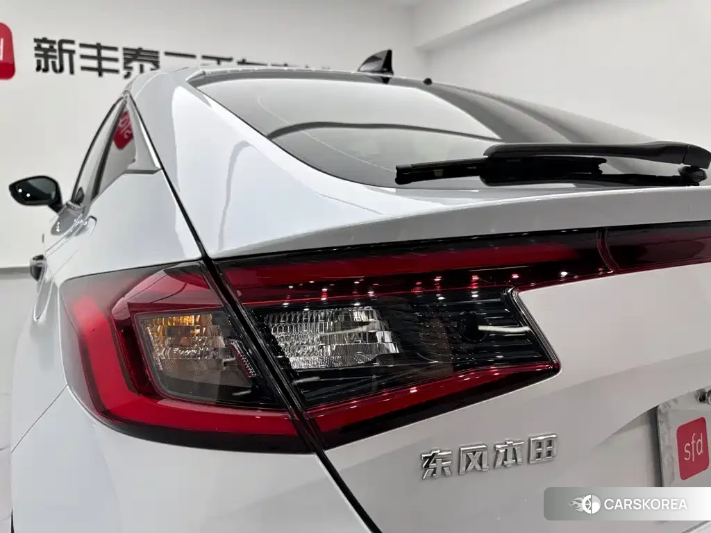 Honda Civic id 4649240 из Китая 23
