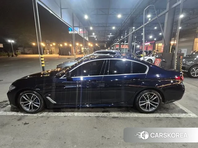 BMW 5 Series (G30) id 2900738 из Кореи 6