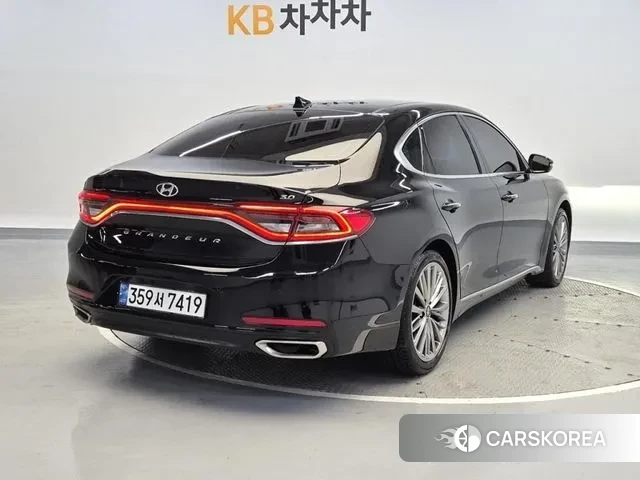 Hyundai Grandeur IG id 3024471 из Кореи 13