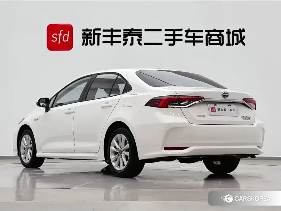Toyota Corolla id 4545780 из Китая 23
