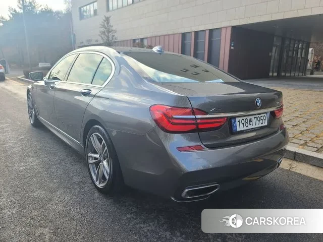 BMW 7 Series (G11) id 3515371 из Кореи 13