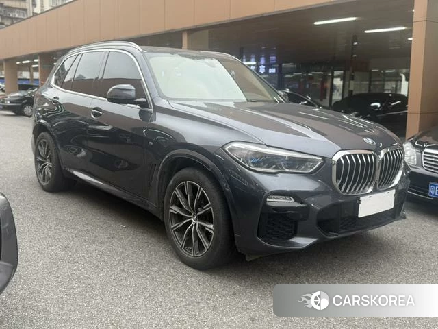 BMW X5 (imported) 2021 Темно-серый из Китая, фото 3