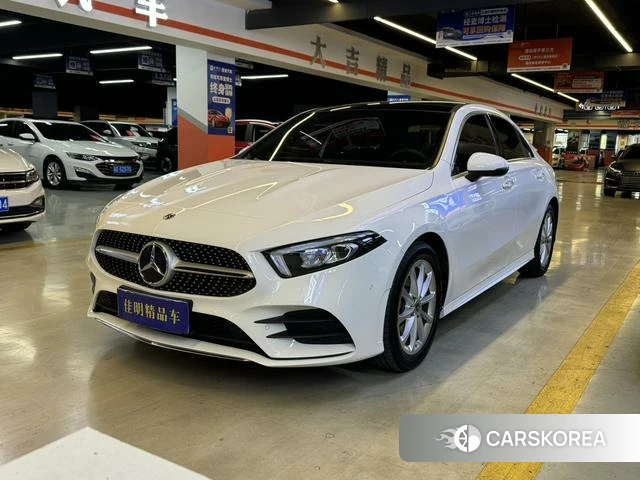 Mercedes-Benz Class A 2021 Белый из Китая, фото 6