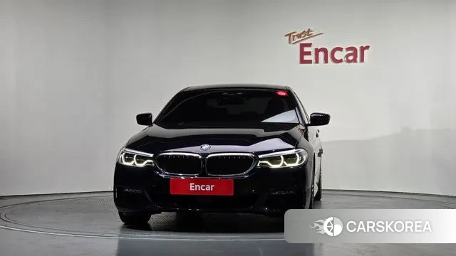 BMW 5 Series (G30) id 3772891 из Кореи 13