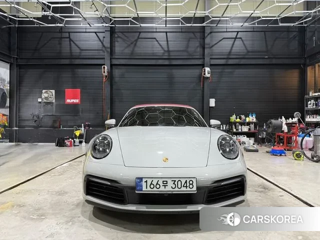 Porsche 911(992) id 3023666 из Кореи 11