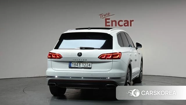 Volkswagen Touareg 3rd generation id 3891536 из Кореи 13