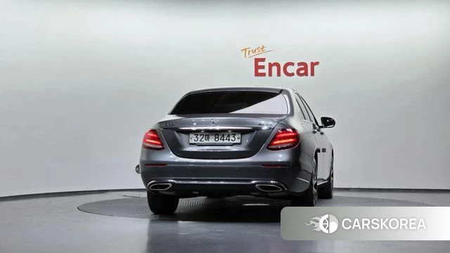 Mercedes-Benz E-Class W213 id 3873844 из Кореи 13