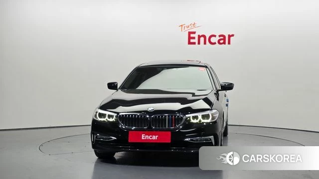 BMW 5 Series (G30) id 4331620 из Кореи 13
