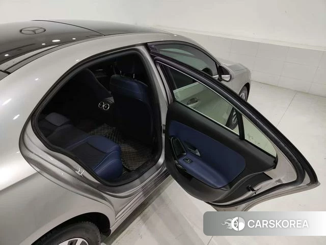 Mercedes-Benz Class A id 4213152 из Китая 15