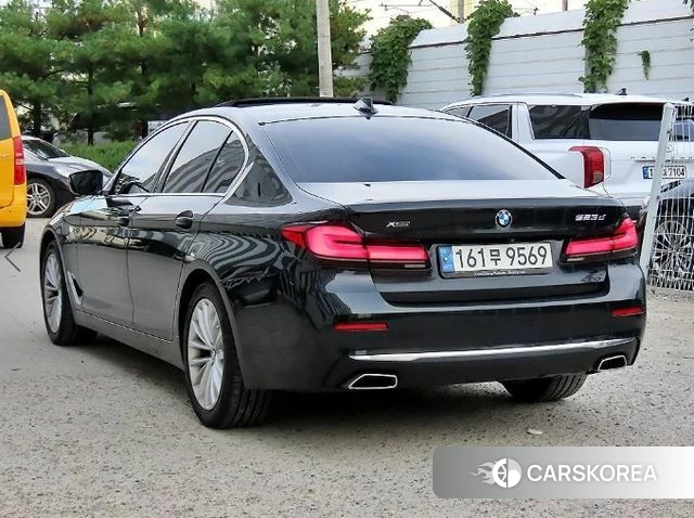 BMW 5 Series (G30) id 4334115 из Кореи 13