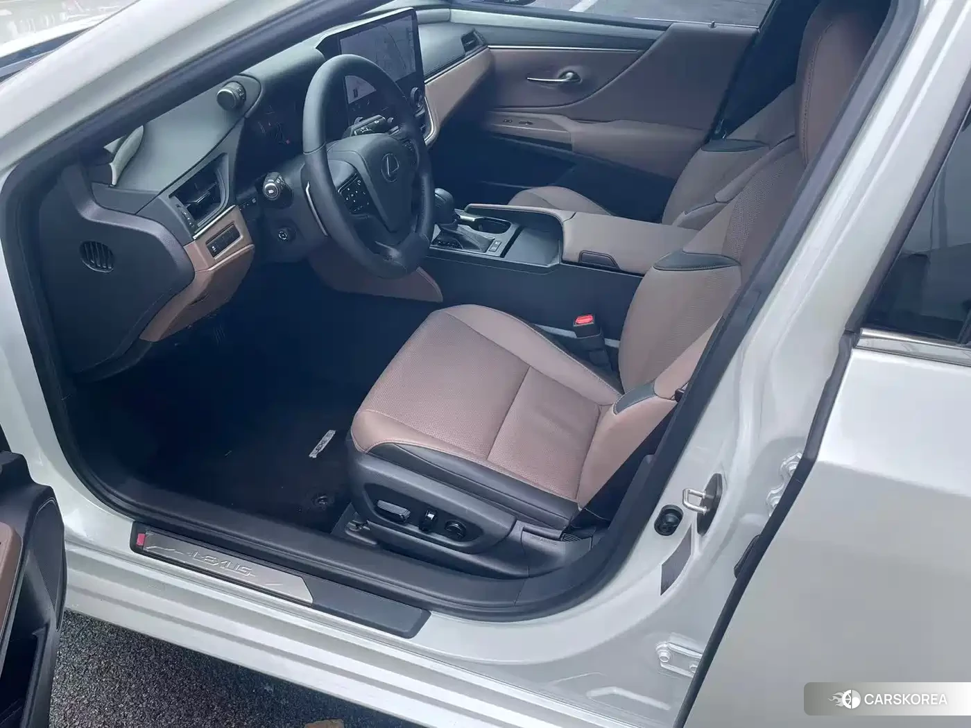 Lexus ES id 4649226 из Китая 10