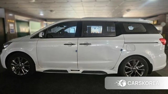 Kia The New Carnival 2019 Белый из Кореи, фото 3